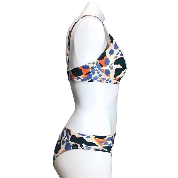 Blackbough 2-Piece Bikini Set Size Large - Picture 2 of 15